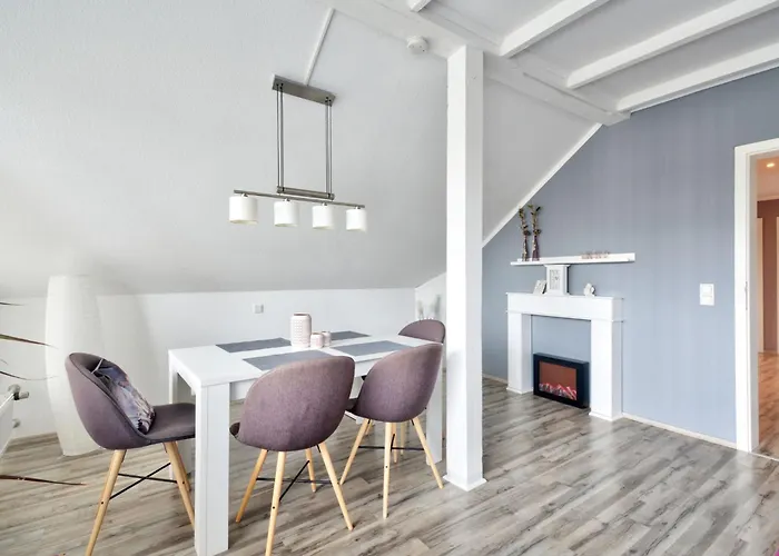 Lona By Interhome Lothe